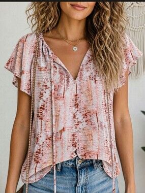 SIMPLE FUN - SIZE XL                      Flowy Ruffle-Sleeve Blouse